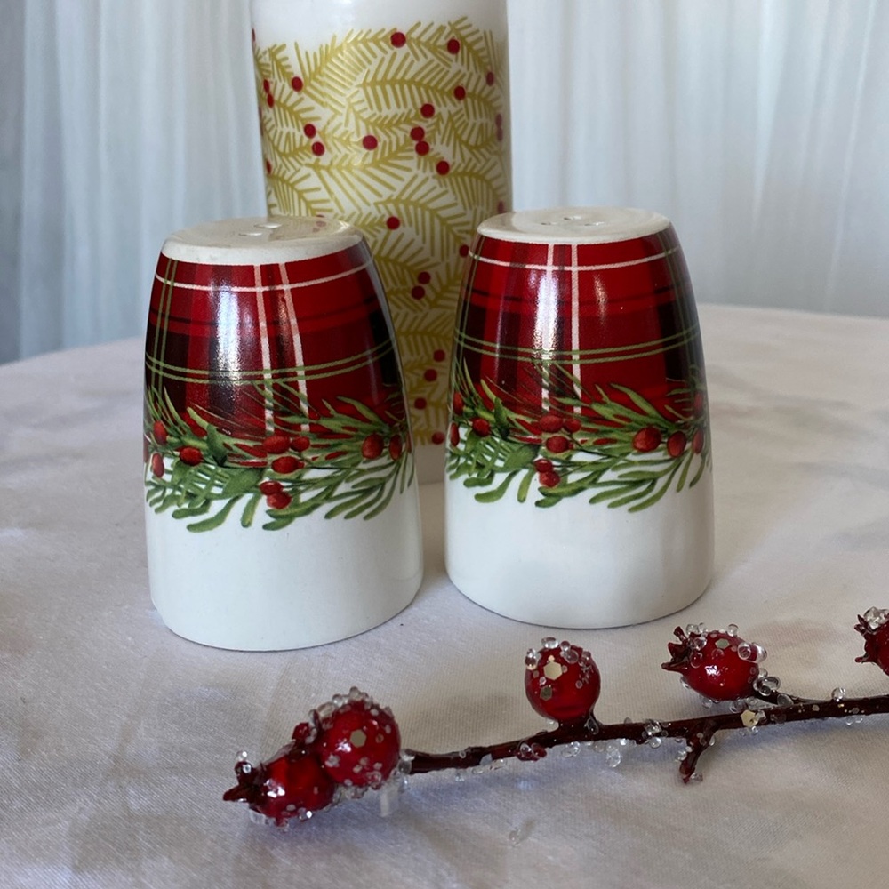 Salt and Pepper tartan’s design ceramic!